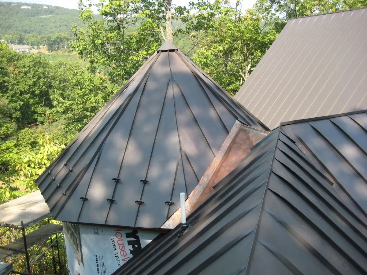 Professional Roof Tarp Installation by Craftsman Roofing in Tavistock